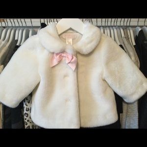 Janie and Jack layette  faux fur white coat with pink bow size 12-18 mos